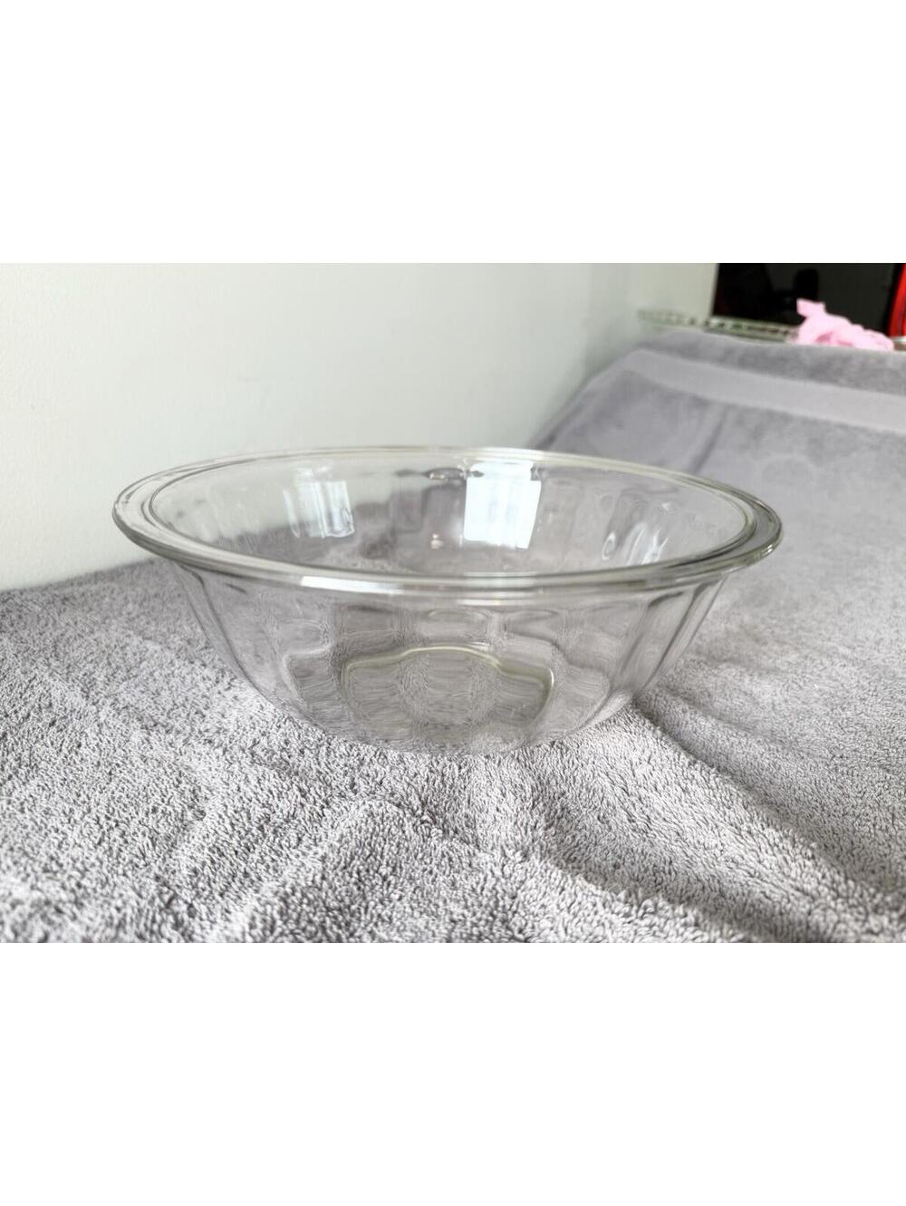 Vintage 10 Inch Pyrex Mixing Bowl 325 2.5l With Ribbed Design